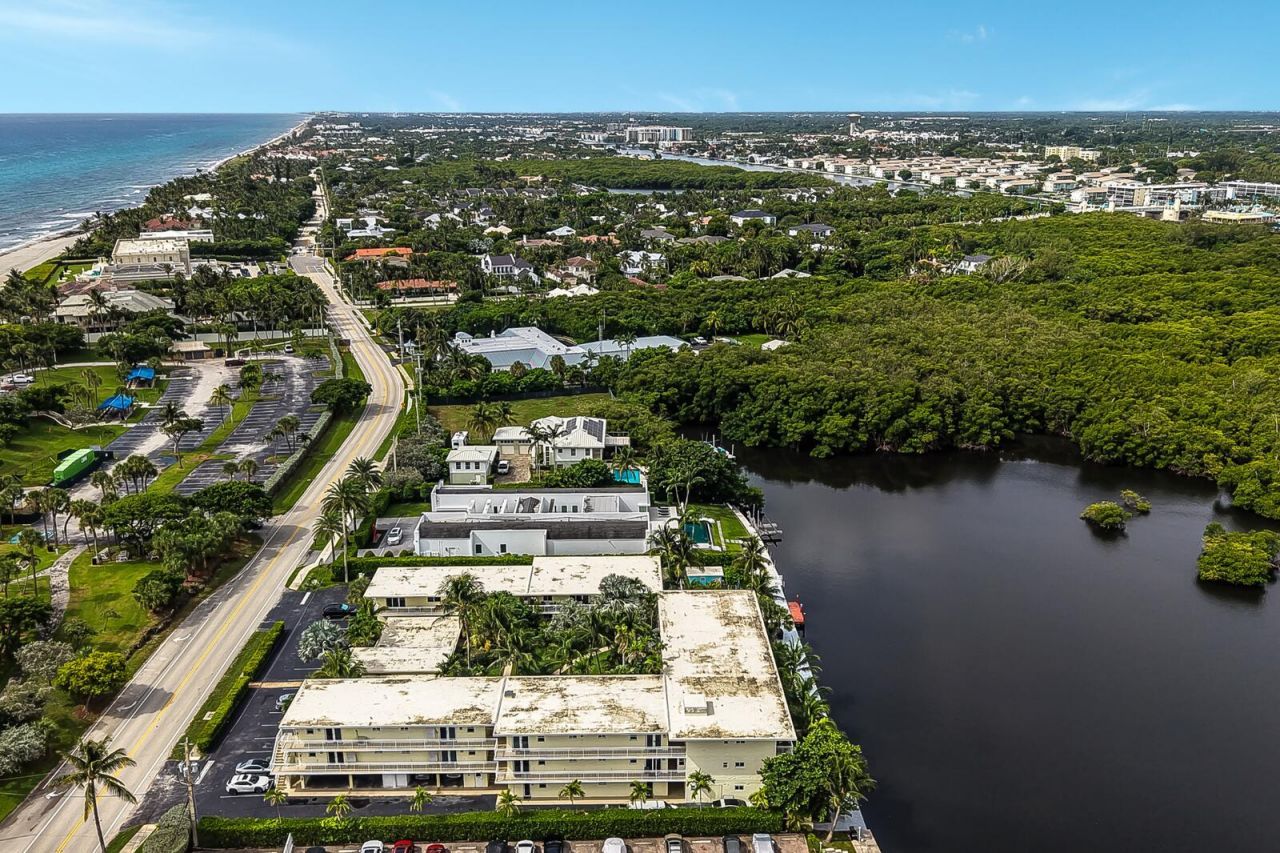 6520 N Ocean Boulevard, Unit 6, Ocean Ridge, FL 33435 Photo