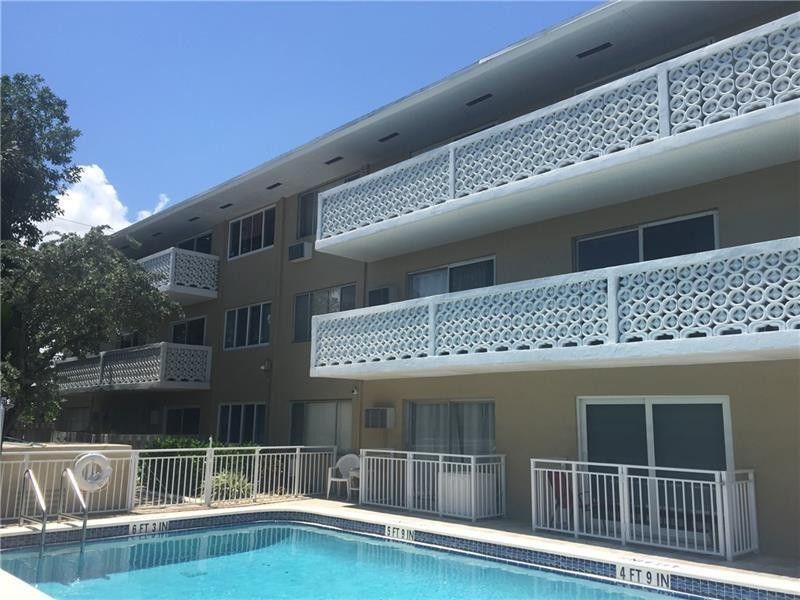 3220 Bayview Drive Ne, Unit 102, Fort Lauderdale, FL 33306 Photo