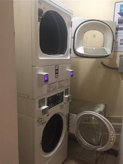 3220 Bayview Drive Ne, Unit 102, Fort Lauderdale, FL 33306 Photo