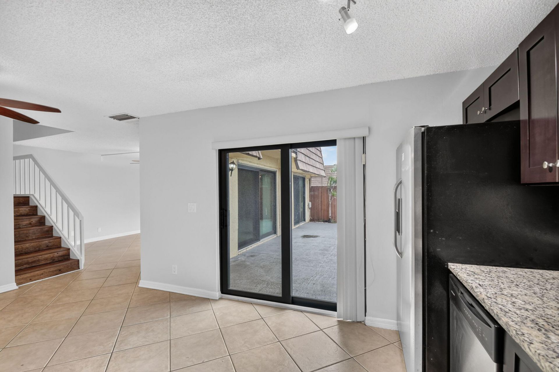 744 Springdale Circle, Palm Springs, FL 33461 Photo