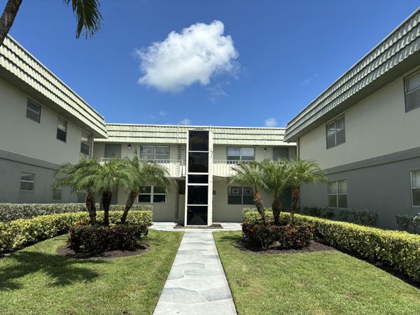 614 Monaco Way, Delray Beach, FL 33446