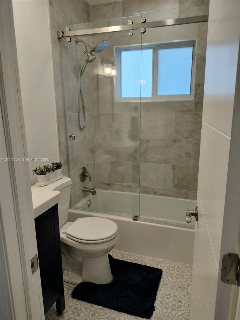 Please Call For Address, Miami, FL 33133 Photo