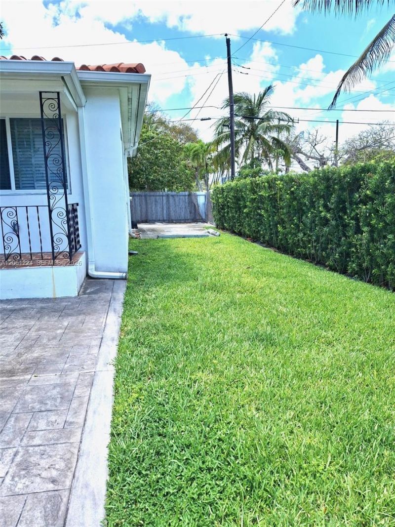 Please Call For Address, Miami, FL 33133 Photo