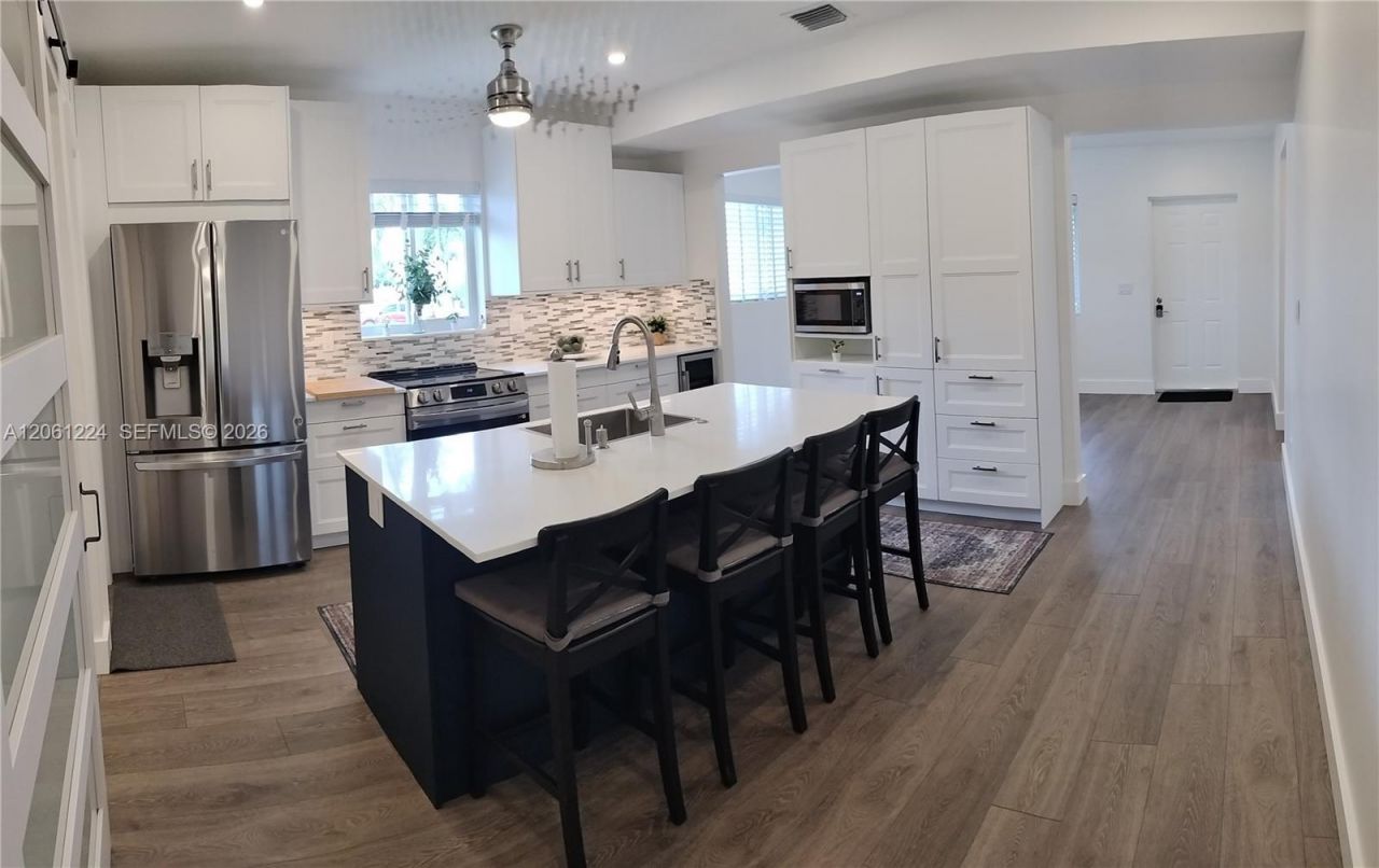 Please Call For Address, Miami, FL 33133 Photo