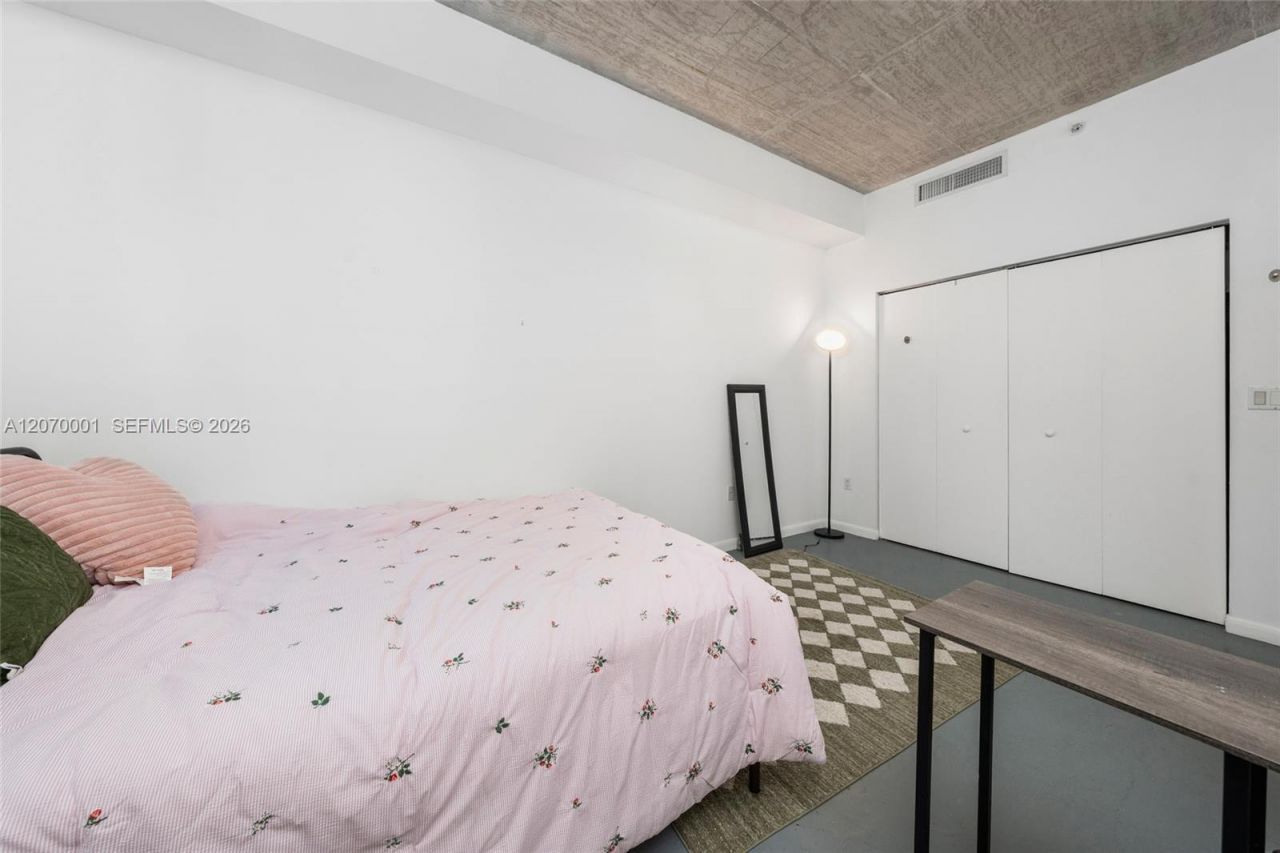 234 NE 3rd St , Unit 602, Miami, FL 33132 Photo