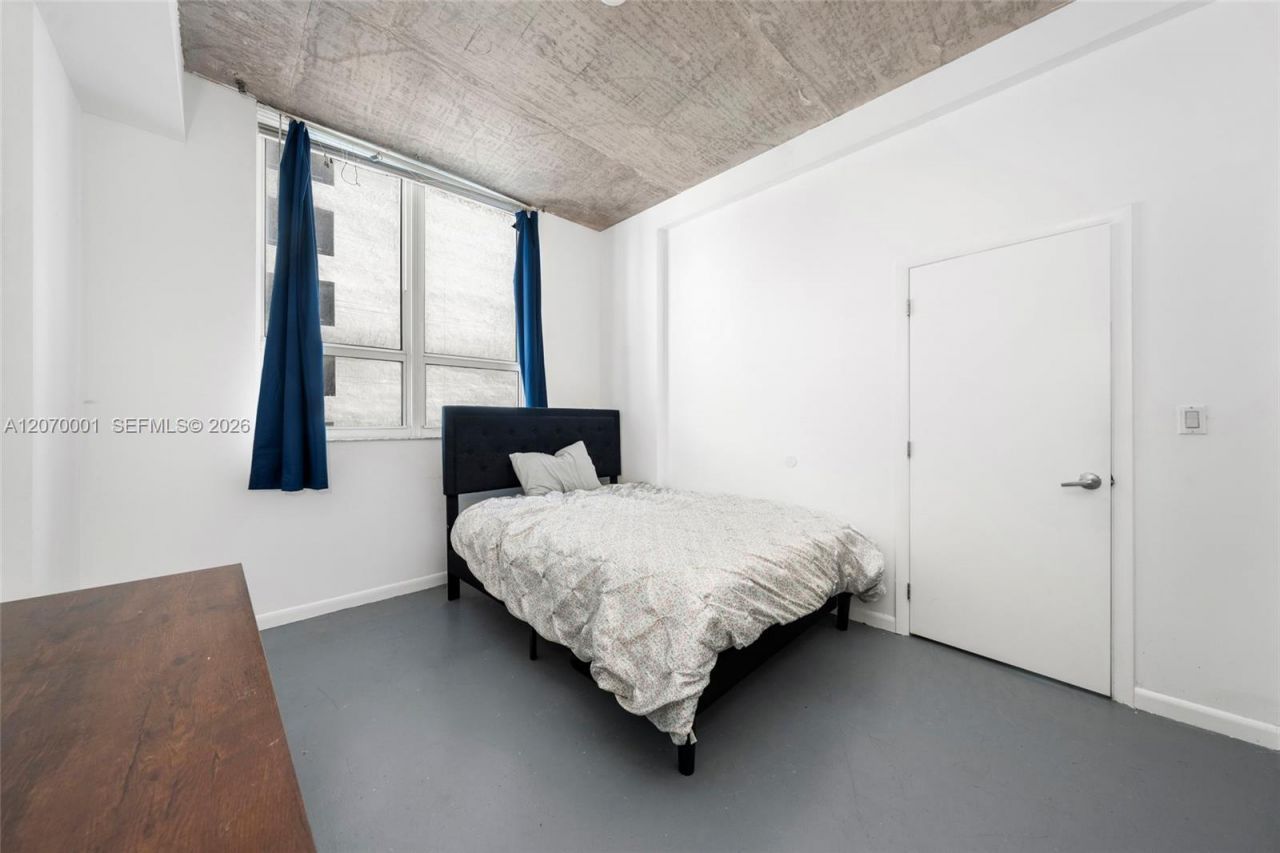 234 NE 3rd St , Unit 602, Miami, FL 33132 Photo
