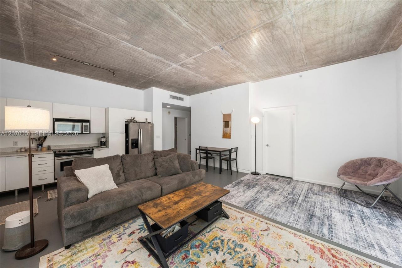 234 NE 3rd St , Unit 602, Miami, FL 33132 Photo