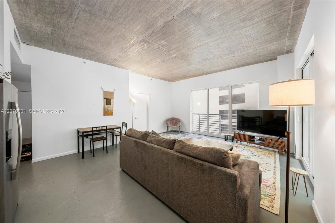 234 NE 3rd St , Unit 602, Miami, FL 33132 Photo