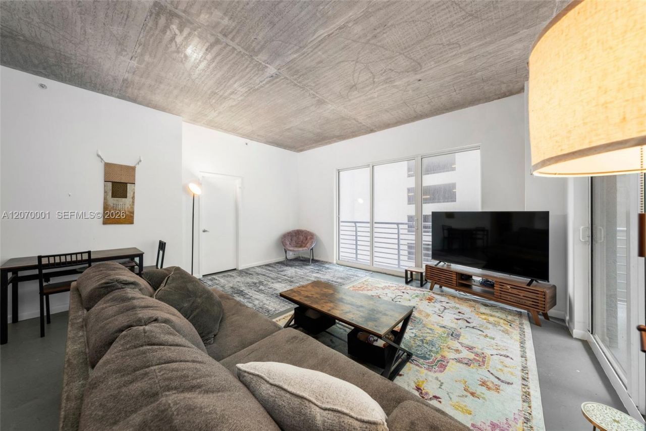 234 NE 3rd St , Unit 602, Miami, FL 33132 Photo