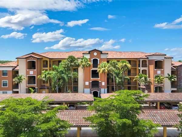 17951 Bonita National BLVD, Unit 425, BONITA SPRINGS, FL 34135