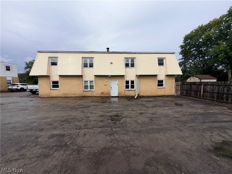 929 Cook Avenue, Unit 2, Youngstown, OH 44512 Photo 15