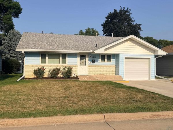 2616 S Oleander St., Sioux City, IA 51106