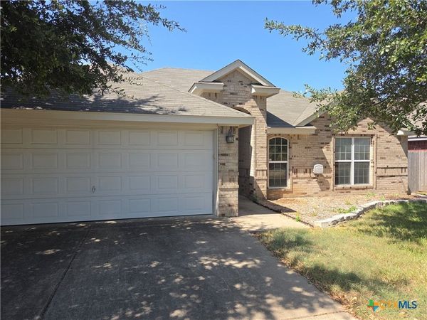 5209 Foxhill Road , Temple, TX 76502