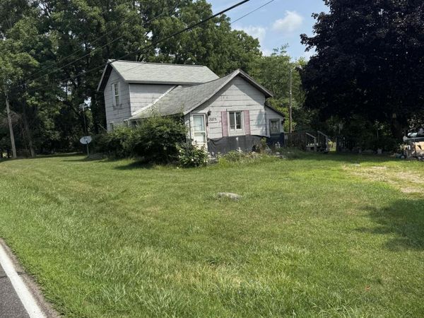 13275 Webster Road, Bath, MI 48808