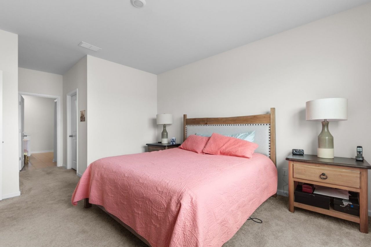 1143 Sennema Circle Photo 18