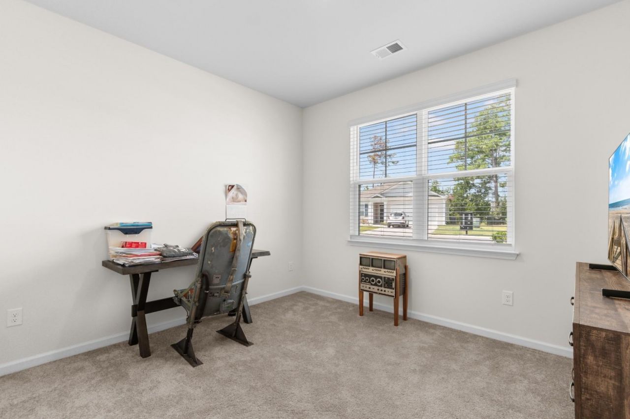 1143 Sennema Circle Photo 25
