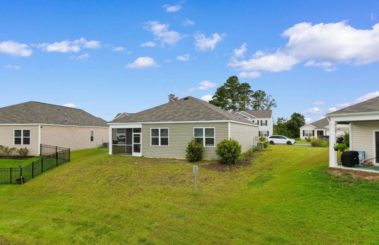 1143 Sennema Circle Photo 33