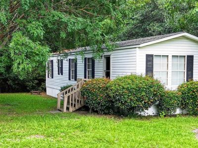 869 Hilander Dr., Murrells Inlet, SC 29576