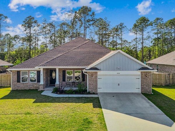 3291 Secret Isle Way, Navarre, FL 32566