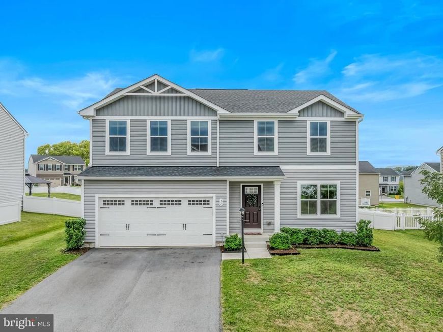 31 Costilla Way, Hedgesville, WV 25427 Main Photo