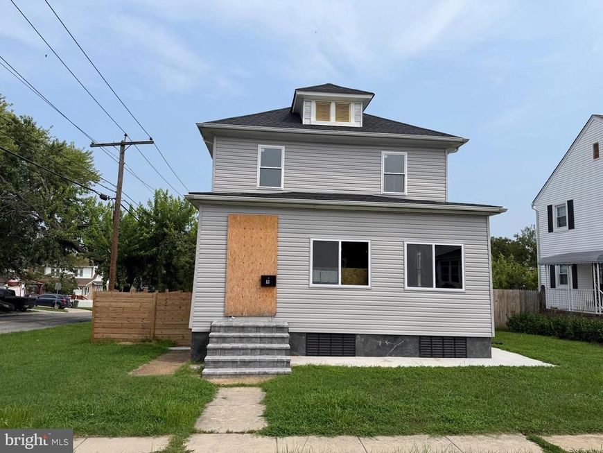 14 3rd Avenue, Baltimore, MD 21225 Main Photo
