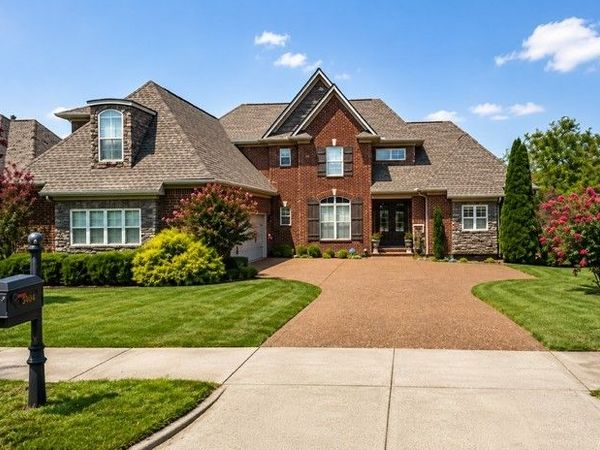 2144 Gorden Xing , Gallatin, TN 37066