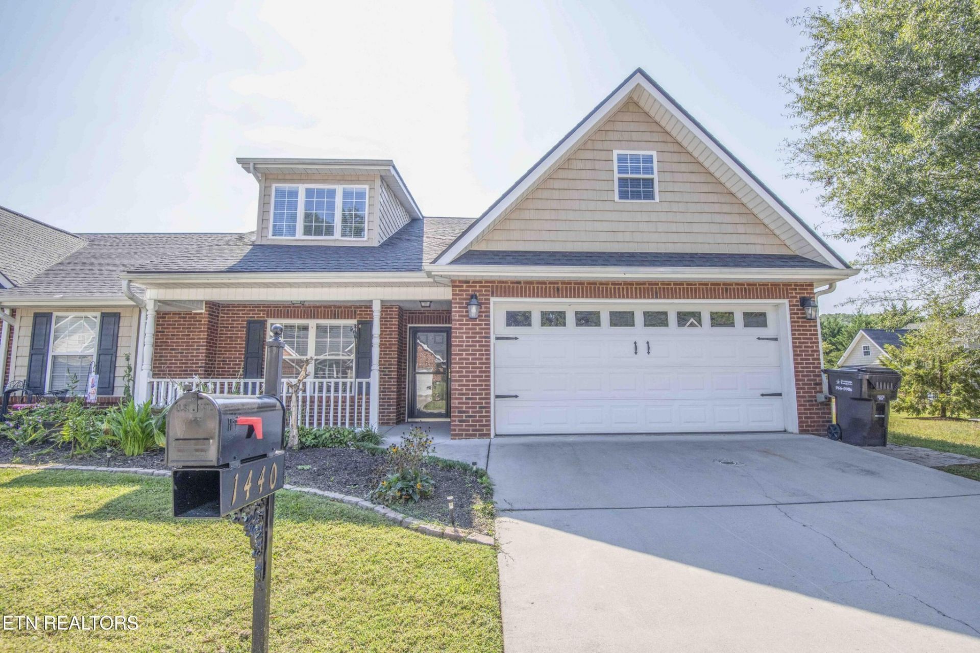 1440 Hazelgreen Way , Knoxville, TN 37912 Main Photo