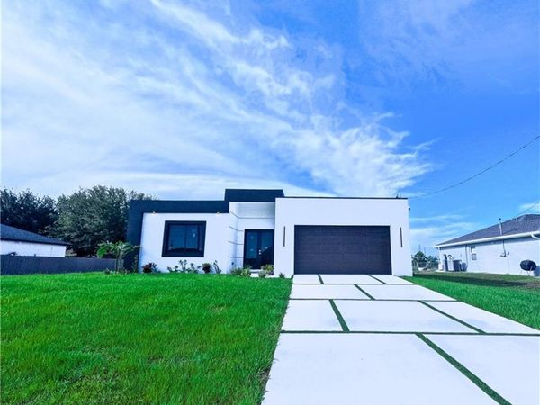 2226 NW 1st TER , CAPE CORAL, FL 33993