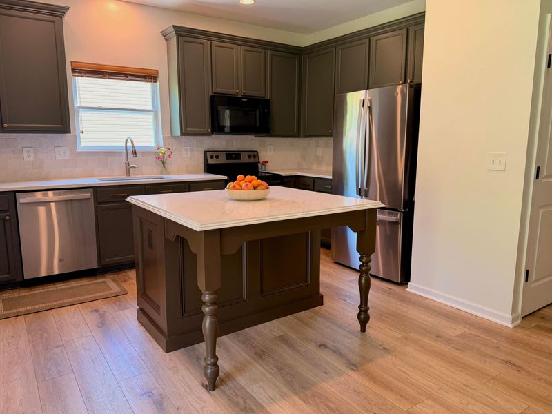 512 Devencroft Ridge E, Pataskala, OH 43062 Photo 5