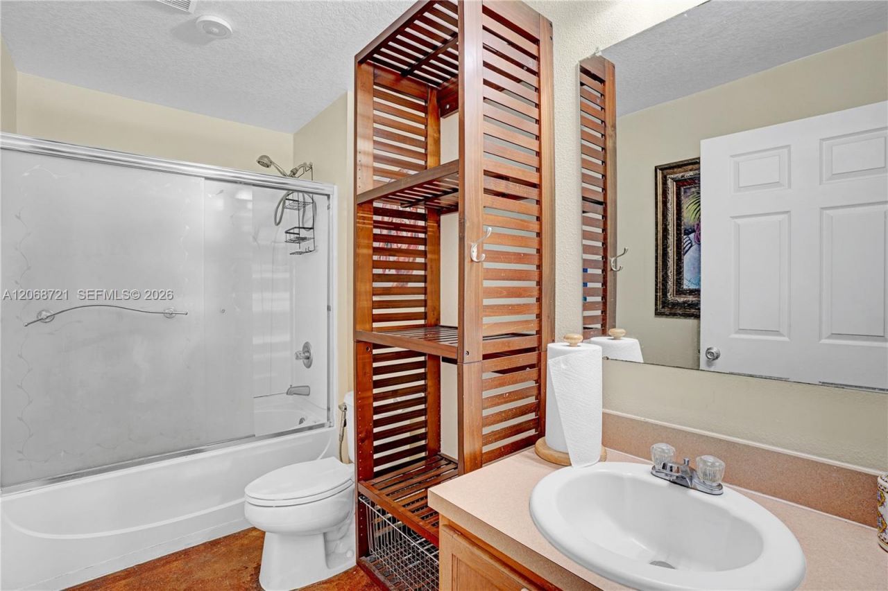 2826 SE Melaleuca Blvd, Port Saint Lucie, FL 34952 Photo