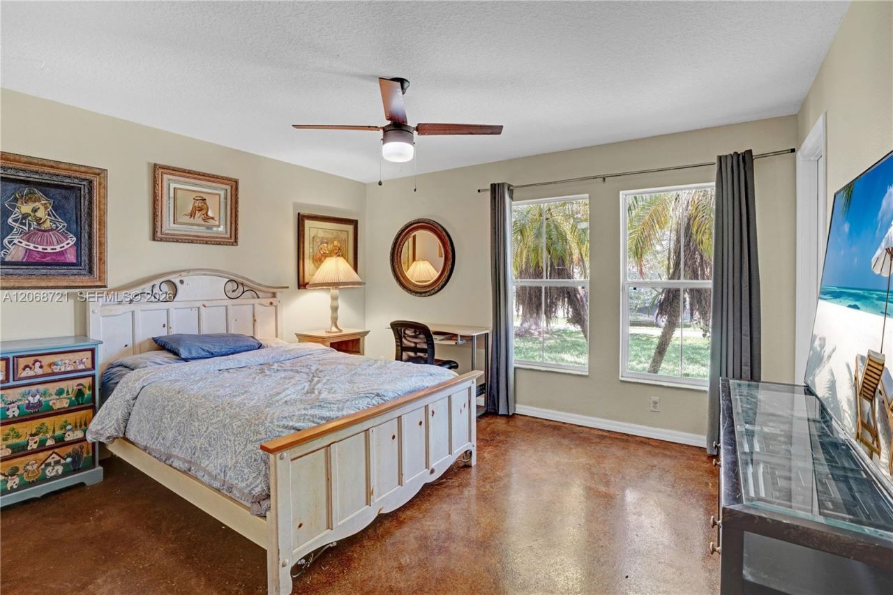 2826 SE Melaleuca Blvd, Port Saint Lucie, FL 34952 Photo