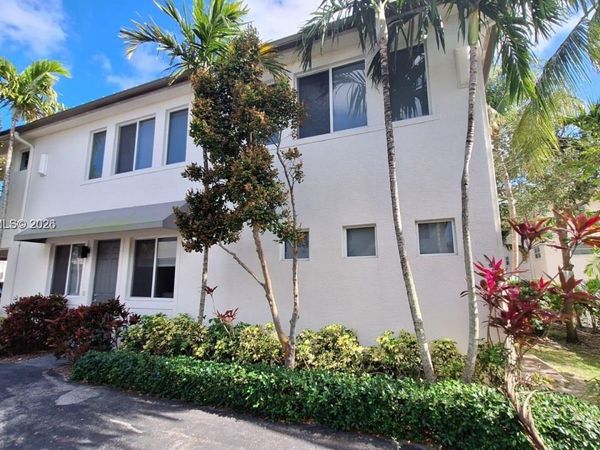 111 SE 7th Ave , Pompano Beach, FL 33060