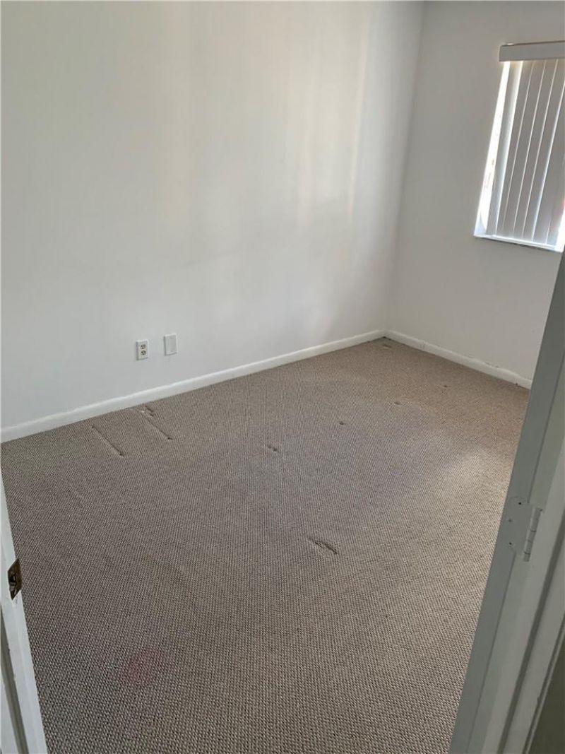 8985 NW 38th Drive, Coral Springs, FL 33065 Photo