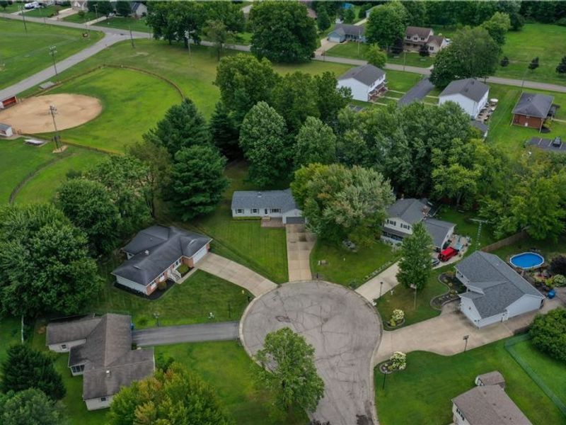 1734 Shannon Circle, Mineral Ridge, OH 44440 Photo 35