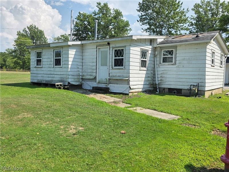 4927 Lake Road, Geneva on the Lake, OH 44041 Photo 4