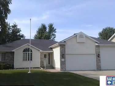 7761 Lowell Avenue, Lincoln, NE 68506