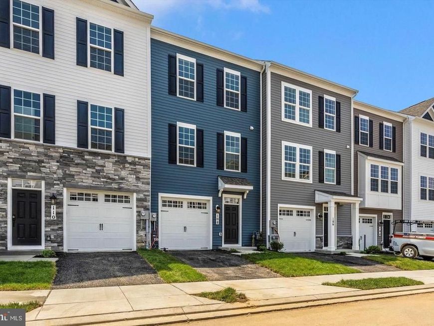 115 Spring Bank Way, Frederick, MD 21701 Main Photo