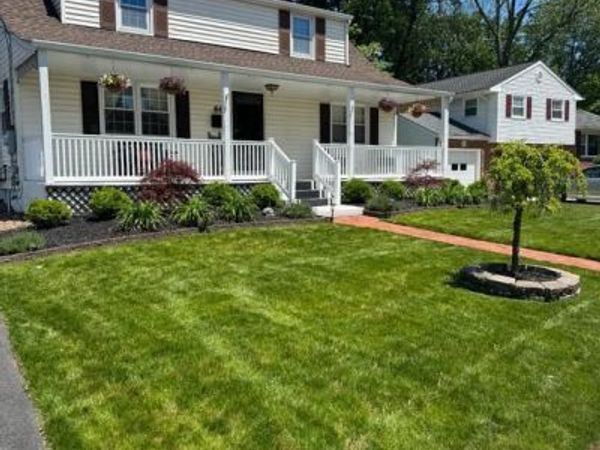 44 PINTINALLI DRIVE, HAMILTON, NJ 08619