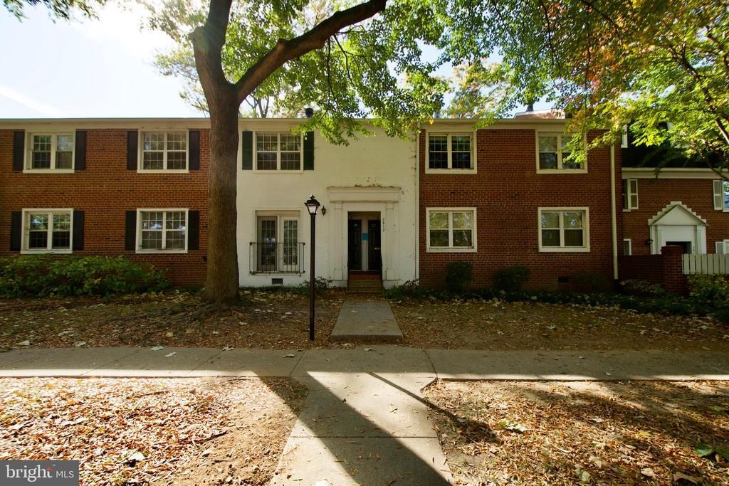 2812 S Wakefield Street, Unit B, Arlington, VA 22206 Main Photo
