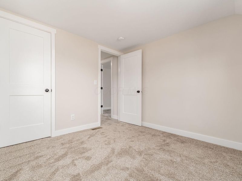 556 N Pickaway Street , Circleville, OH 43113 Photo 23