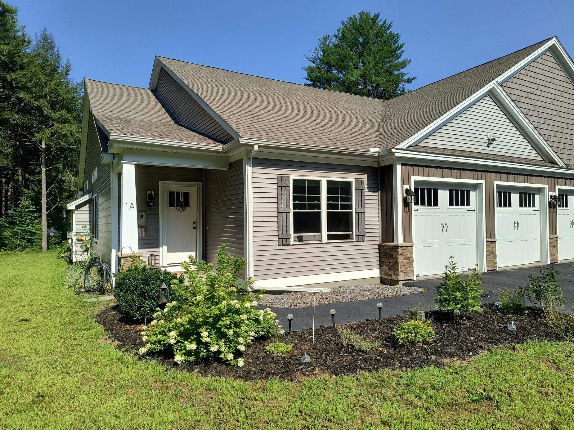 1a Bridle Lane, Swanzey, NH 03446 Main Photo