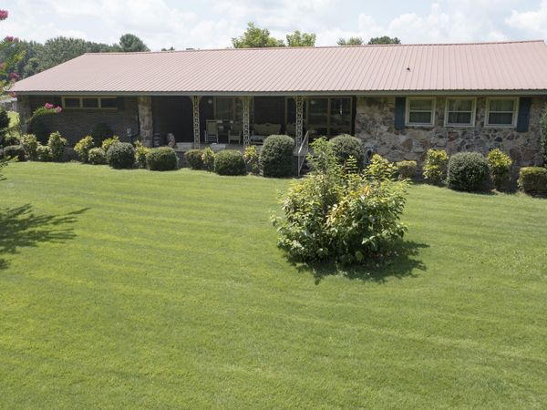 312 Harris Chapel Rd , Estill Springs, TN 37330