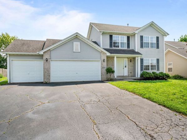 5480 Bastian Boulevard , South Beloit, IL 61080