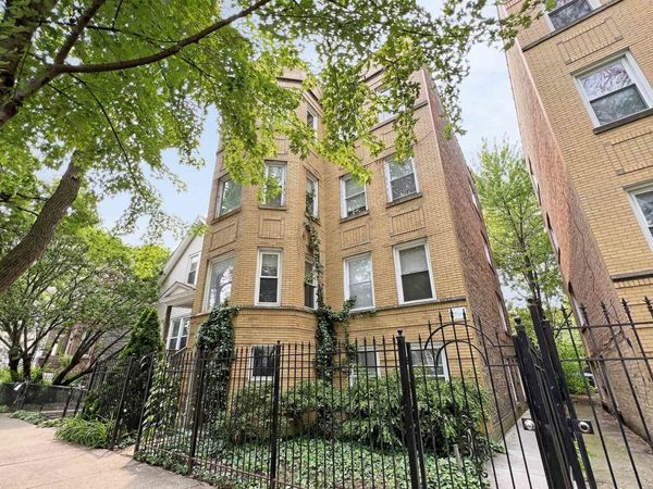 1930 N Richmond Street , Unit 3, Chicago, IL 60647