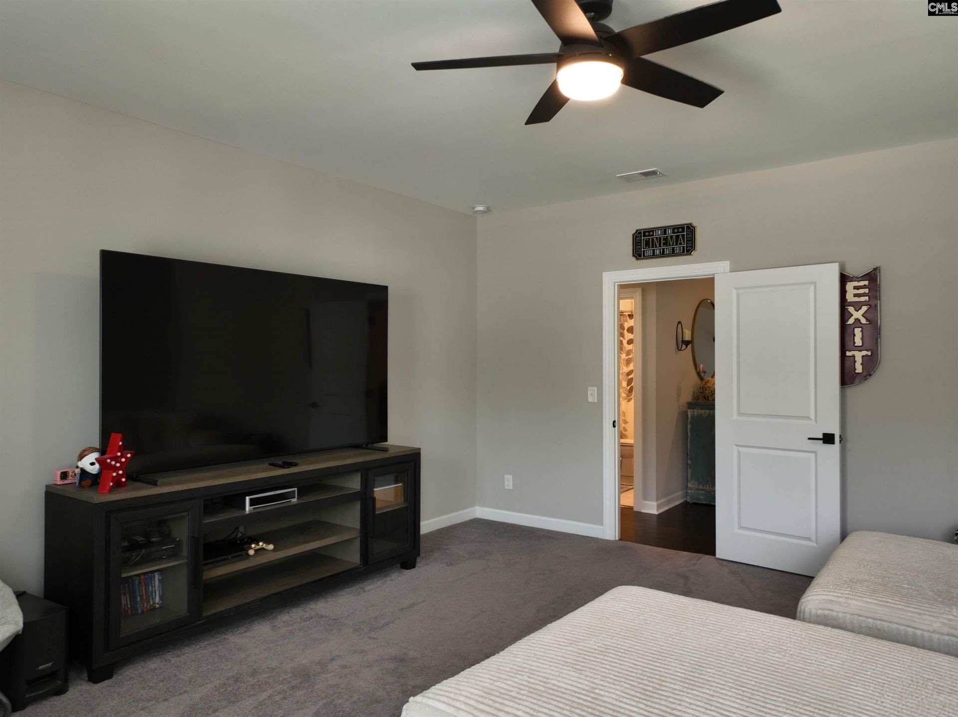 2367 Hadley Xing Photo 50