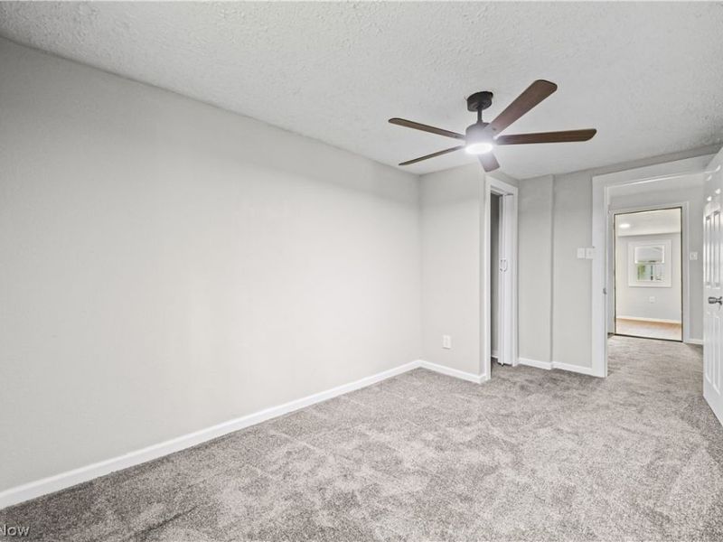 5519 N Freedom Street, Ravenna, OH 44266 Photo 17