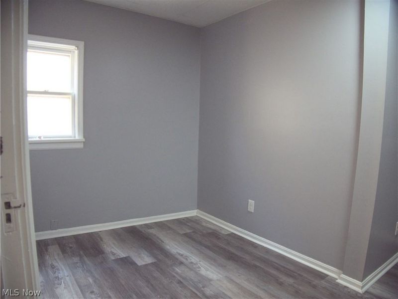687 Broadway Avenue, Bedford, OH 44146 Photo 4