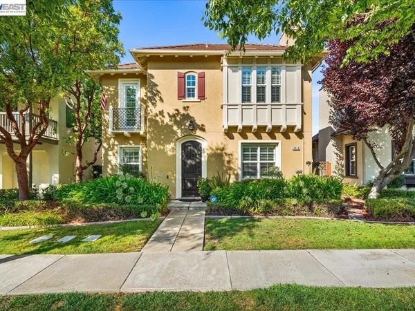 3019 Sweetviolet Dr, San Ramon, CA 94582