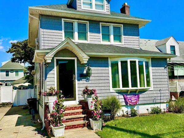 524 Beach 133rd Street , Rockaway Park, NY 11694