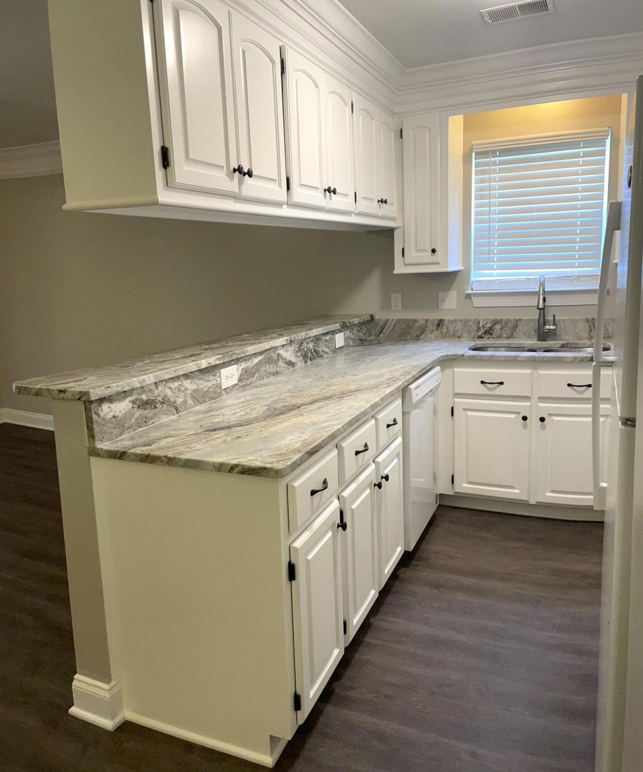 383 Springview Lane Photo 8